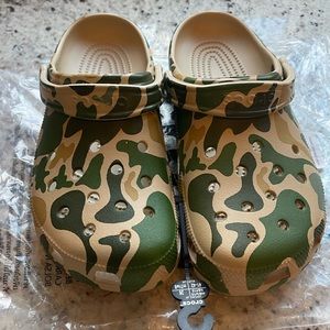 Classic Camo Crocs (unisex)